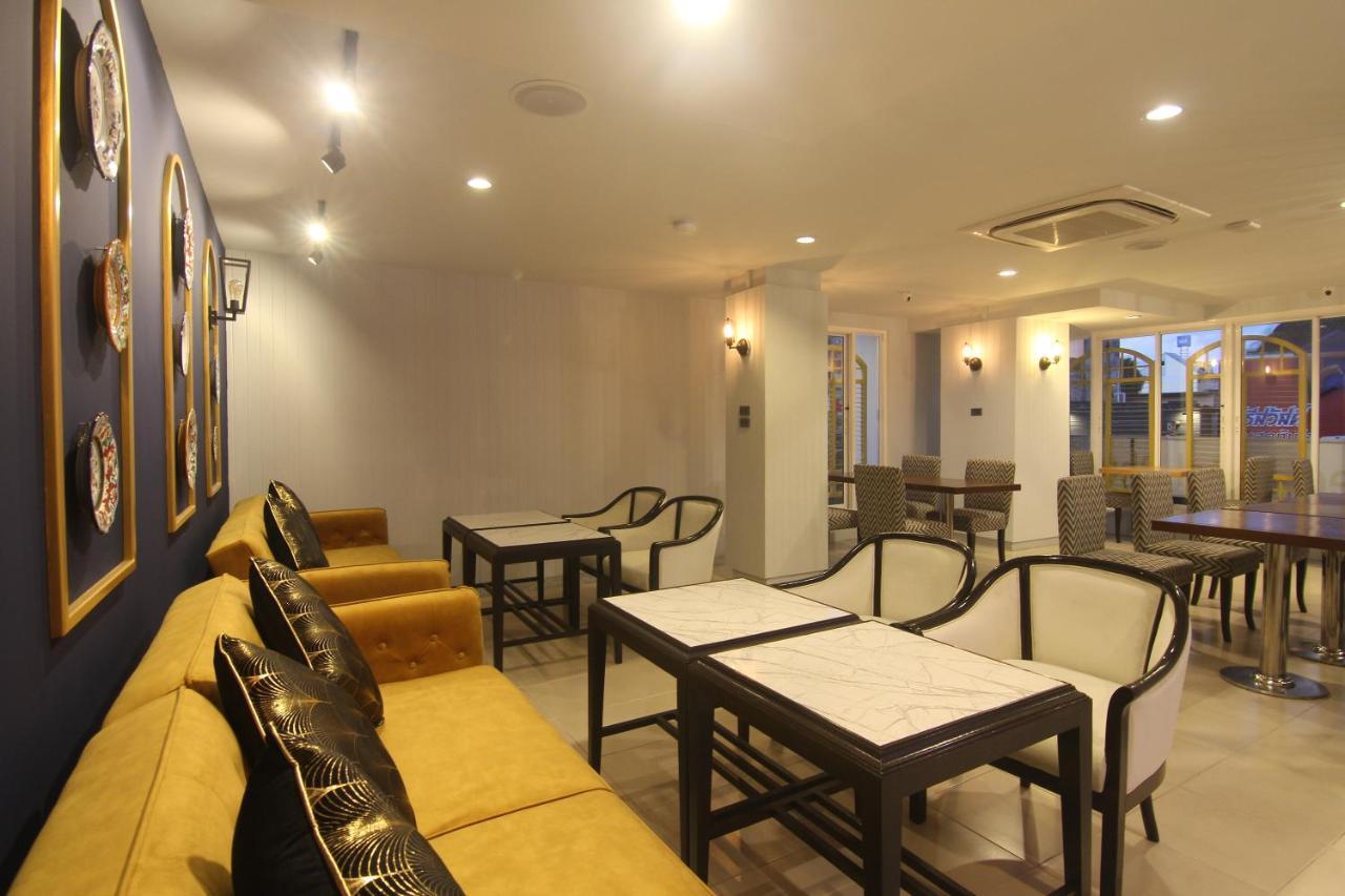 Montree Phuket Hotel, Sha Extra Plus Eksteriør bilde